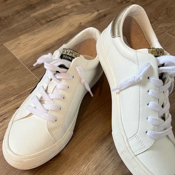 Vintage Havana Low Top Sneaker - Picture 3 of 14